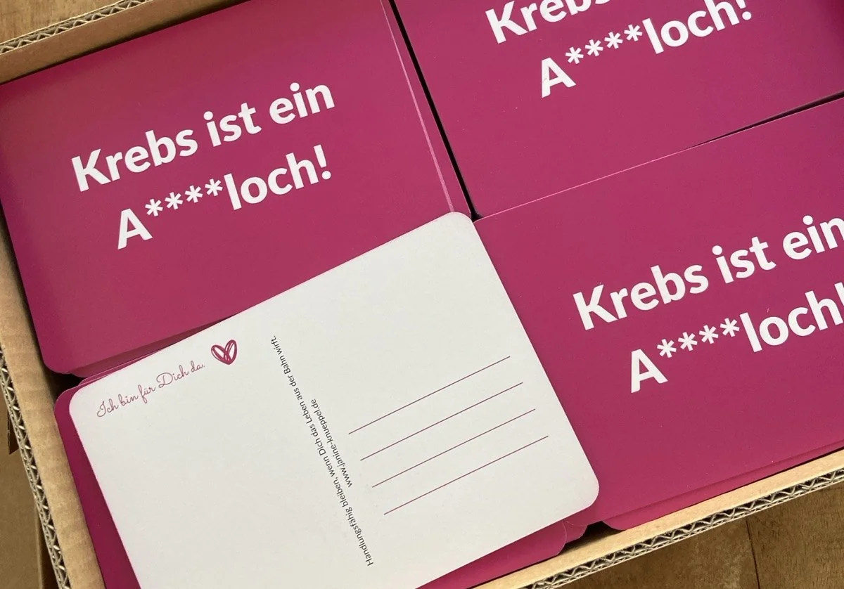 Postkarten „Krebs ist ein A****loch!